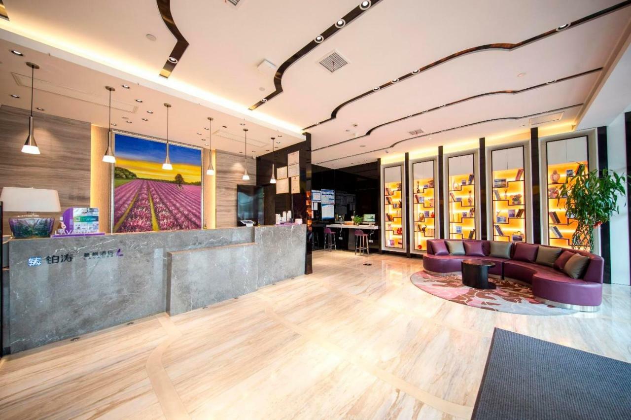 Lavande Hotel Taixing Jiangping Road Buitenkant foto